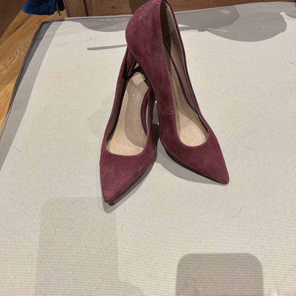 206 Collective Maroon Suede Heels